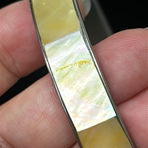 🖤Pink & a yellow Mop Bangle set - Picture 13 of 13